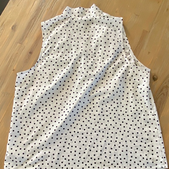 A New Day, Sleeveless top, with tie around neck, L - Picture 5 of 7